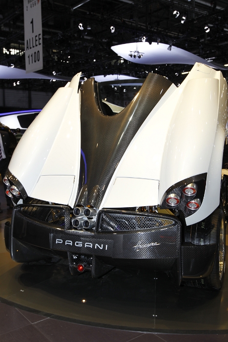 Salon auto Geneve 2012 - Pagani - 003